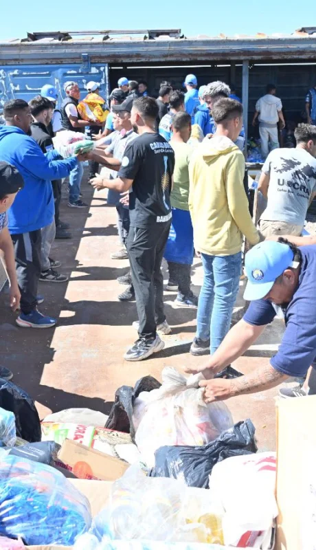 La ayuda llegó de distintas maneras a las familias de Bahía Blanca.