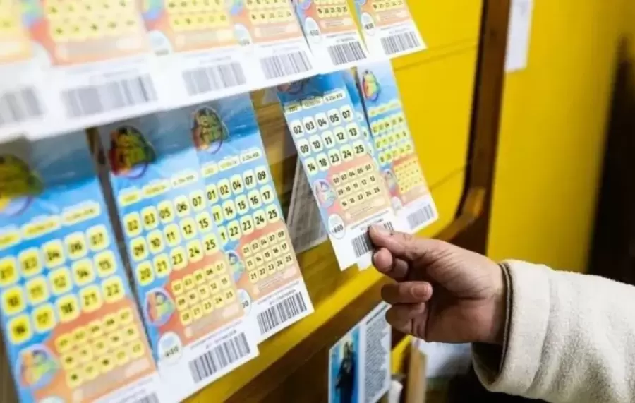 Supuestamente, habían ganado 900 millones de pesos.