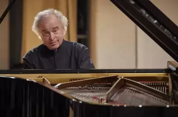 András Schiff boicotea EE.UU: el pianista cancela conciertos por políticas de Trump