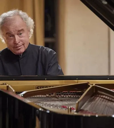 Uno de los grandes pianistas del mundo