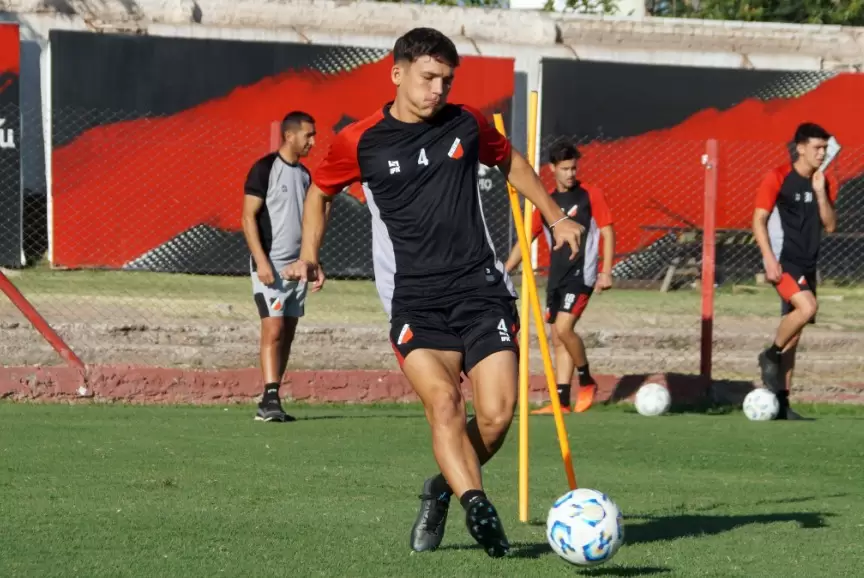 Maipú y un partido difícil en el horizonte.