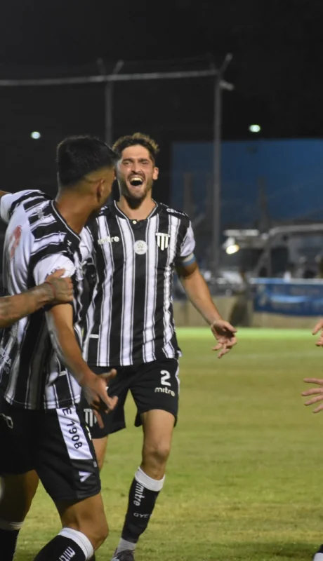 Gimnasia y Esgrima de Mendoza juega en el Parque ante Colón de Santa Fe