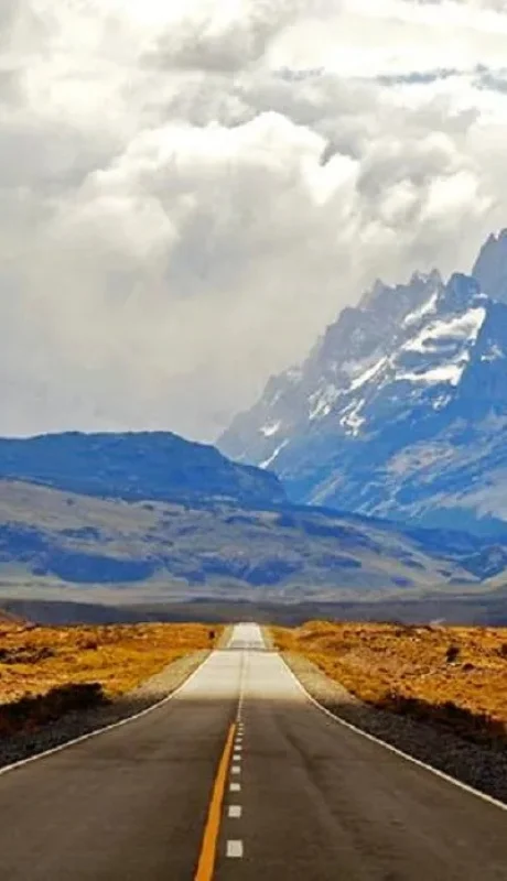 La RN 40 recorre 11 provincias y más de 230 localidades.