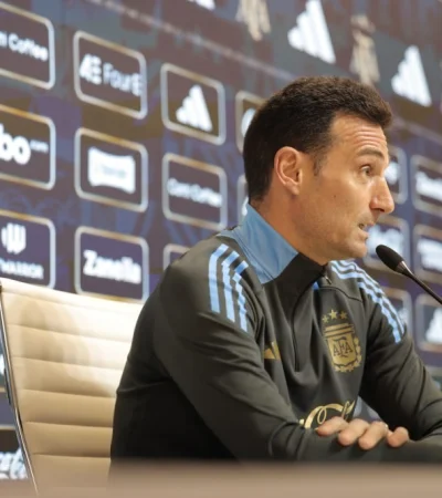 Scaloni habló en conferencia de prensa.