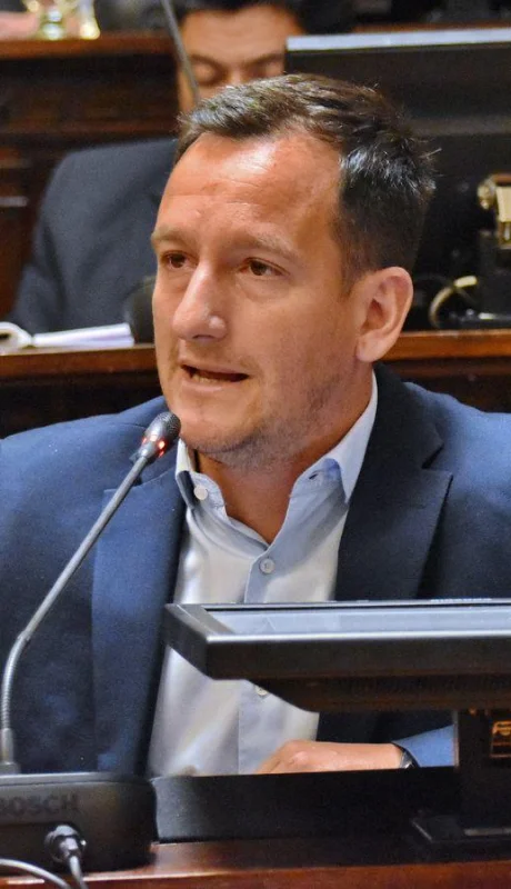 Diputado Mauro Giambiastiani.