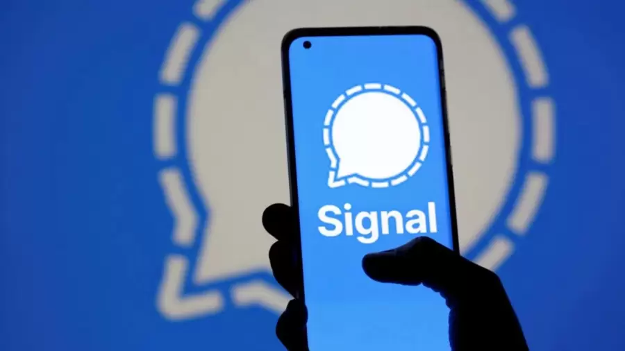Signal es una de las aplicaciones de mensajería.