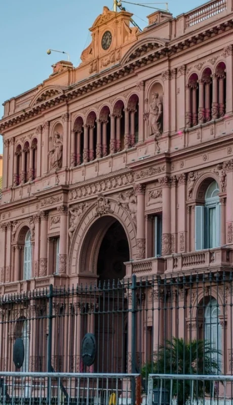 La llegada libertaria al poder supuso la supresión de varios ministerios, secretarías y subsecretarías en todo el país. ¿Cuáles son los motivos?