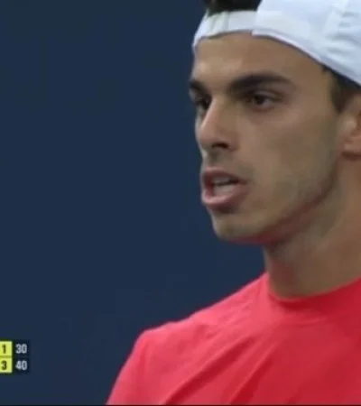 Fran Cerúndolo le pegaba un paseo a Ruud