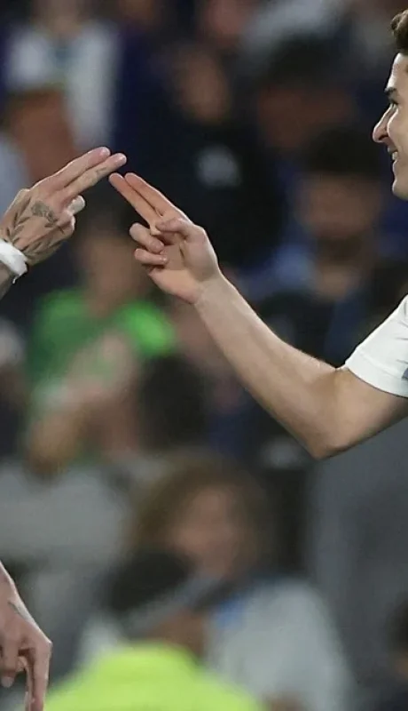 Rodrigo De Paul y Julián Álvarez.