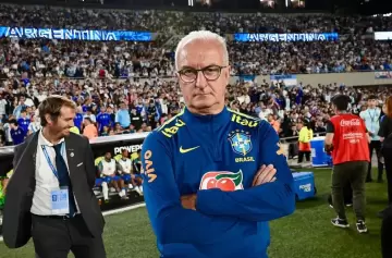 Brasil, en crisis: la dura autocrítica de Dorival Jr y Vinícius tras la goleada argentina
