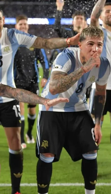 Argentina goleó a Brasil.