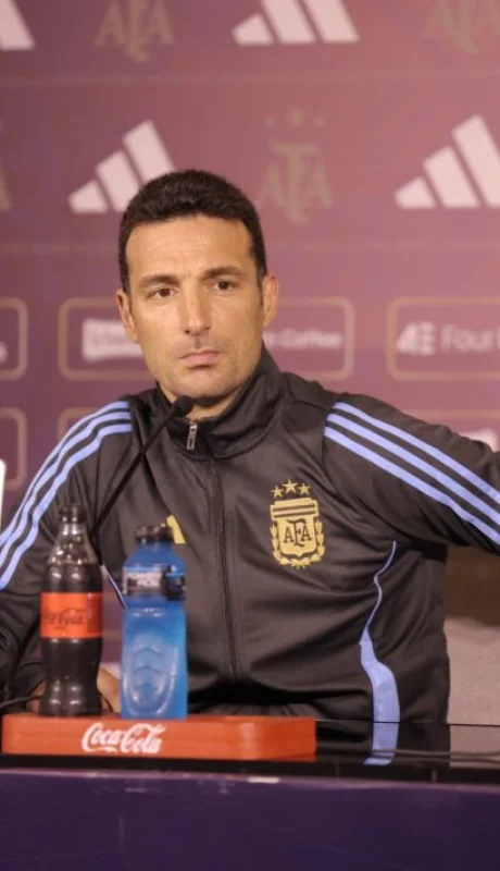Lionel Scaloni no convocará jugadores del medio local.