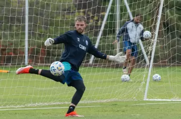 Independiente Rivadavia vs. Racing por el Apertura 2025: día, hora, árbitro y TV