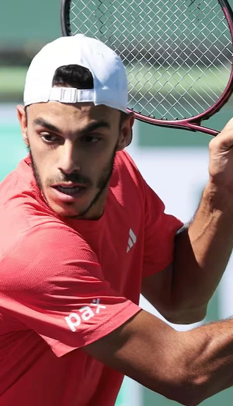 Cerúndolo hizo todo, pero no le alcanzó para meterse en semis.