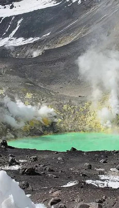 Con más de 20 sismos menores detectados en los últimos días, se intensificó la vigilancia para anticipar posibles eventos severos en la zona.