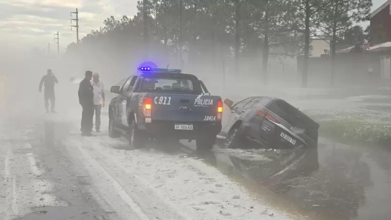 Fuerte tormenta de granizo en Rosario y alrededores.