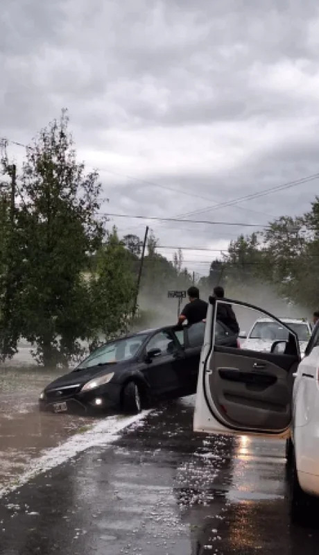 El temporal en Sant Fe produjo diversos daños en la provincia argentina.