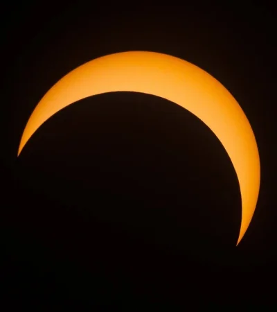 Eclipse solar