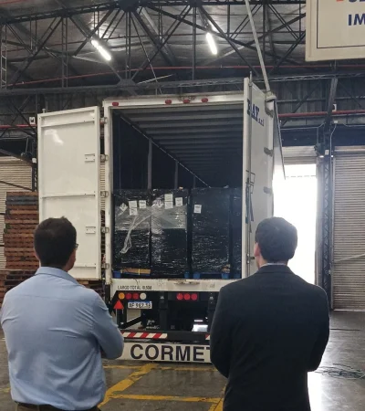 Llegada del primer envío.