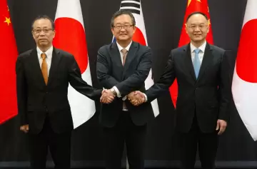 China, Japón y Corea del Sur, juntos contra la política arancelaria de Trump