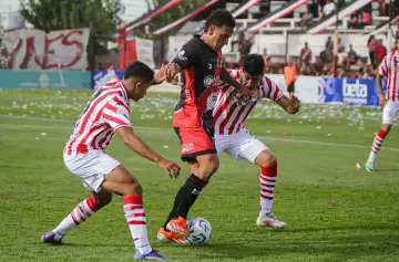 San Martín de Tucumán asalta La Fortaleza maipucina: triunfo y liderazgo ante Maipú