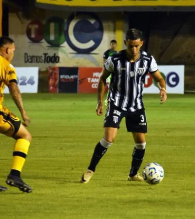 Gimnasia empató en Santiago del Estero.