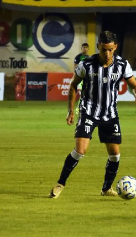 Gimnasia empató en Santiago del Estero.