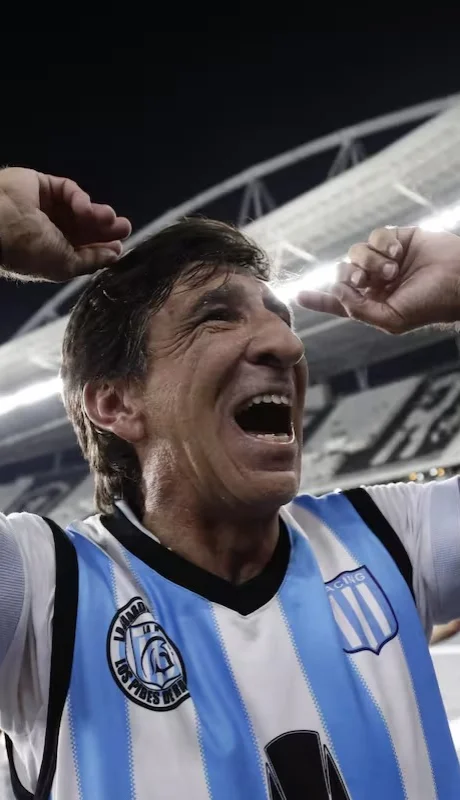 Costas quiere volver a sonreír con su Racing.