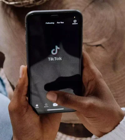 Trágica muerte de un nene de 11 años: el peligroso reto de TikTok en la mira