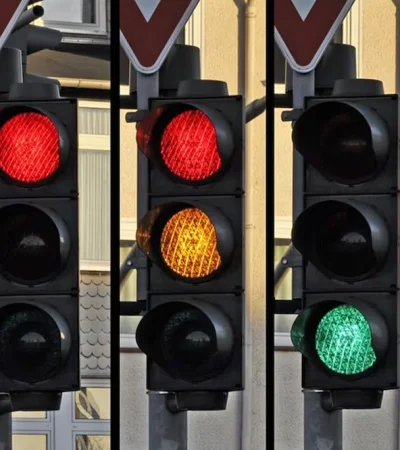 Mendoza revoluciona el tránsito con semáforos inteligentes