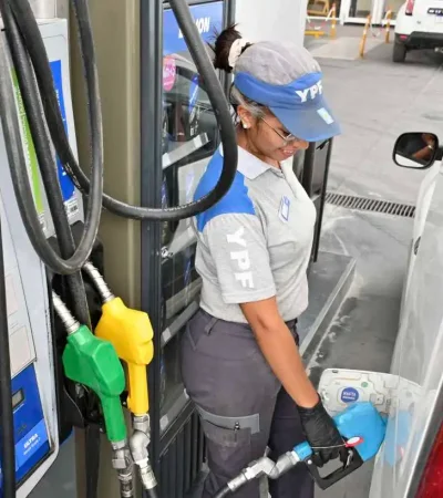 Abril llegó con otra suba de las naftas.