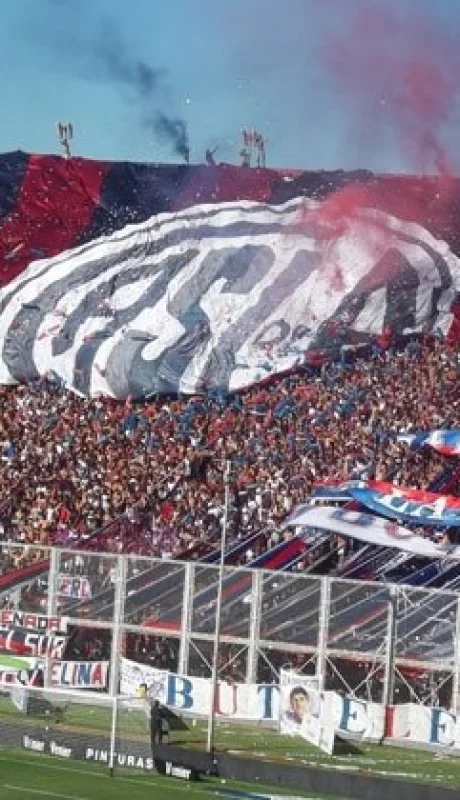 La hinchada de San Lorenzo tiene motivos para festejar