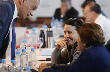 La senadora cordobesa que cambia su voto y no conoce el procedimiento