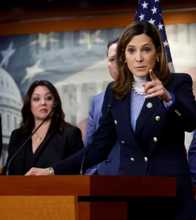 María Elvira Salazar