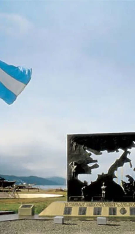 Monumento a Malvinas en Ushuaia.