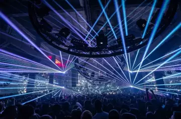 Sigue el misterio por la muerte de un hombre en una fiesta electrónica