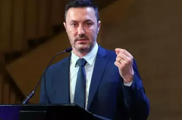 Luis Petri: "En el Gobierno honramos a los veteranos con hechos, no con palabras"