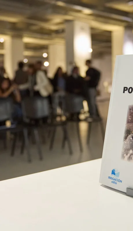 Agua y Poblaciones, editado por el Departamento General de Irrigación.