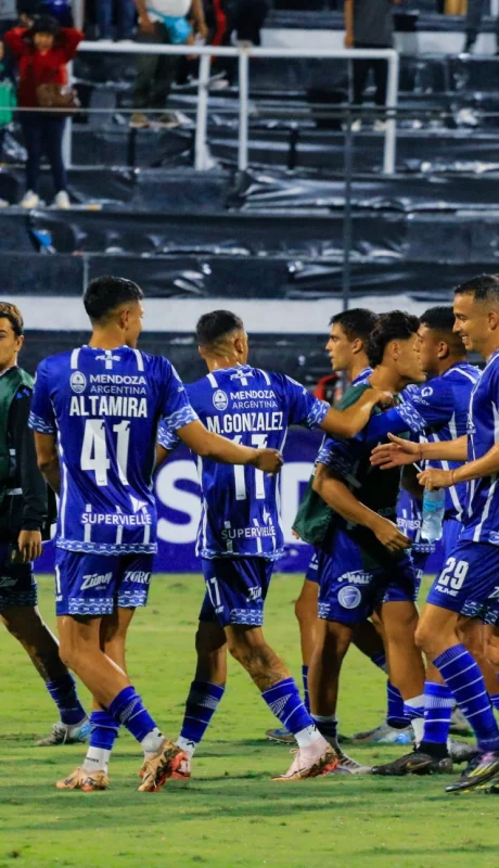 Godoy Cruz enfrenta a Independiente Rivadavia.