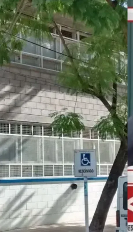 Los padres se concentraron en la puerta de Escuela Ingeniero Maschwitz.