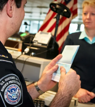 Las autoridades estadounidenses han recrudecido sus controles migratorios.