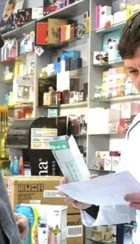 "Es innumerable la cantidad de problemas que ha habido con la logística de los remedios" (C. Regazzoni)