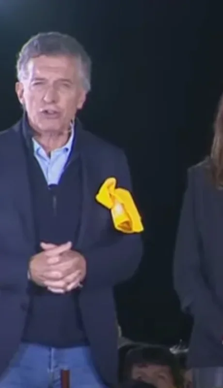 Mauricio Macri junto a María Eugenia Vidal en el acto de campaña del PRO/