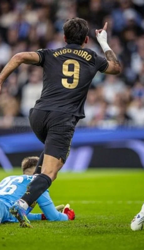 Un cabezazo certero de Hugo Duro, que selló el 2-1 final para el triunfo del Valencia/