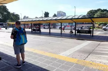 El paro docente "expone el hartazgo social" y la tensión entre gremios y el Gobierno