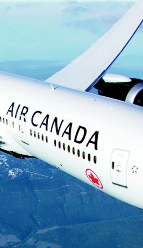 Las aerolíneas canadienses buscan compensar la caída con viajes a Europa y el Caribe.