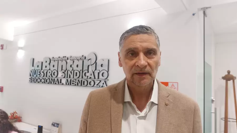 Secretario General de la Asociación Bancaria de la República Argentina en Cuyo, Sergio Giménez.