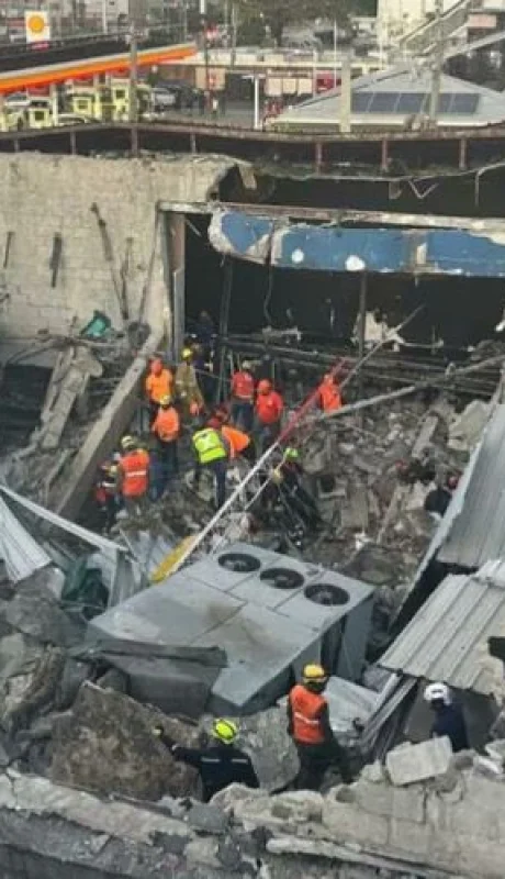 El techo de una conocida discoteca en la capital de República Dominicana colapsó durante la madrugada del 8 de abril.