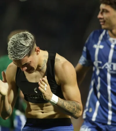 Festejo de Pascual en el 2-0 final.