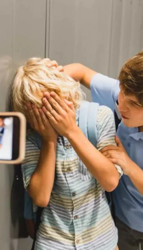 El entramado complejo que esconde la violencia en las escuelas.